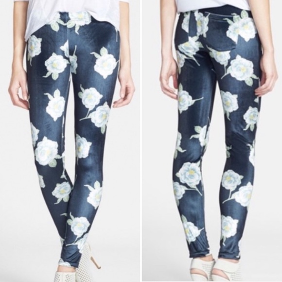 MINKPINK Pants - MINKPINK Floral Velvet Oriental Bloom Legging